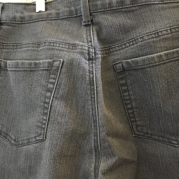 FINAL MARKDOWN Gloria Vanderbilt Amanda Jeans 14 short - Picture 5 of 6